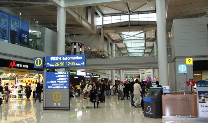 Học từ vựng tiếng Hàn sử dụng tại sân bay